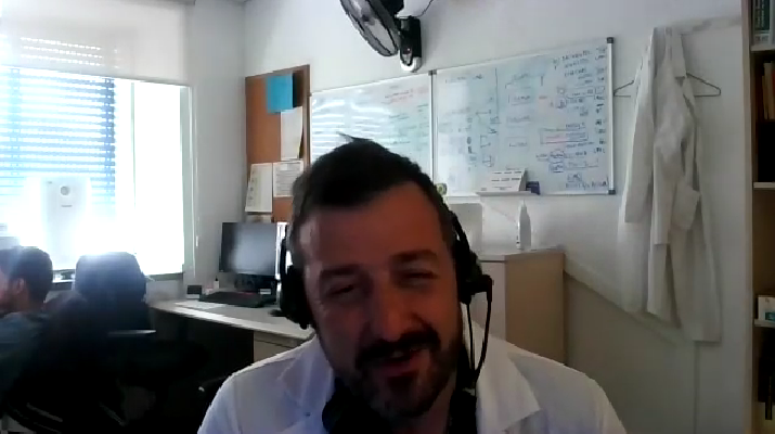 Imagen: contacto vía ZOOM con el Dr. Alberto Sandiumenge